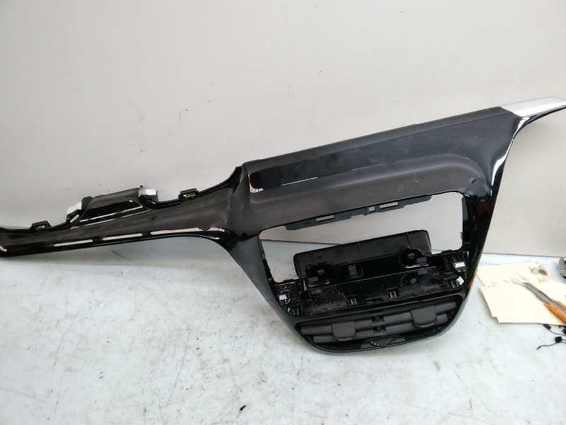 rejilla entrada de aire peugeot 208 *