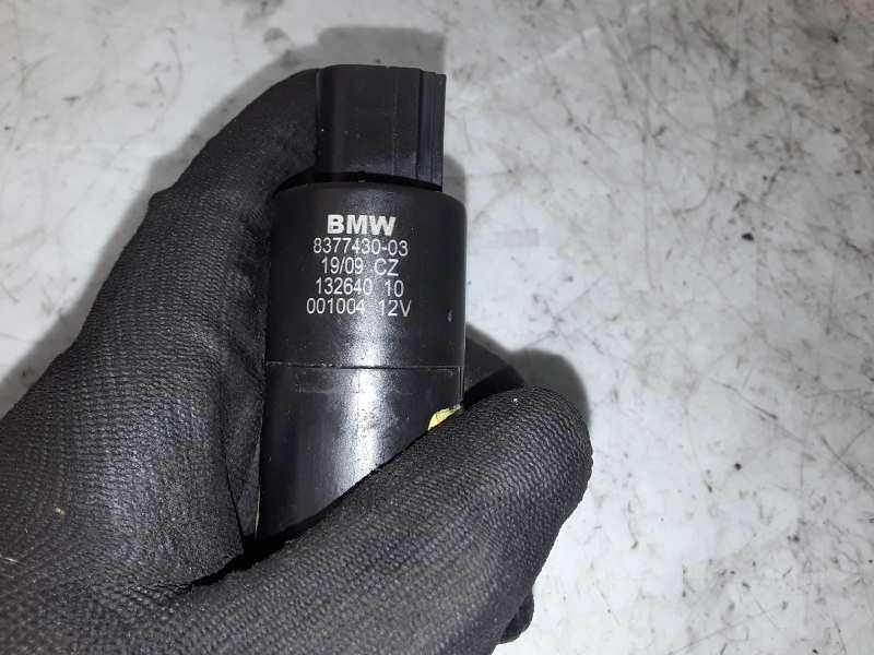 BOMBA LIMPIAPARABRISAS BMW 5 