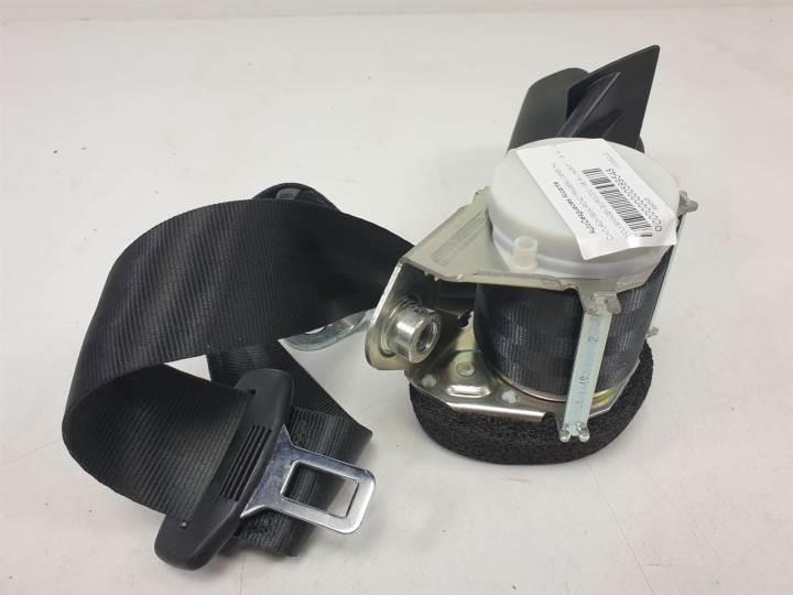 cinturon seguridad trasero derecho volkswagen scirocco (138) r line bmt