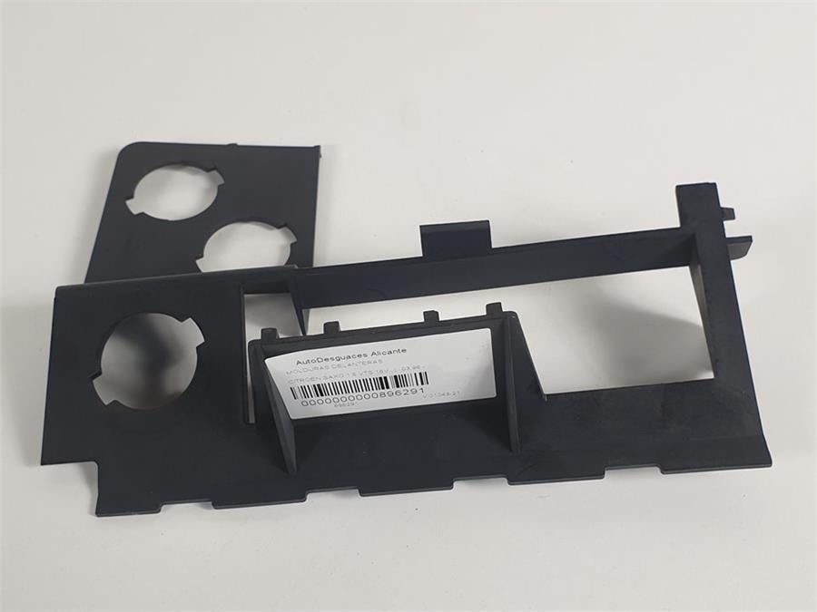 moldura aleta delantera derecha citroen saxo 1.1 vts