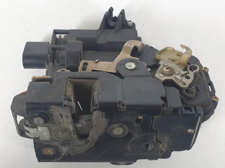 cerradura puerta delantera derecha seat toledo (1m2) signo