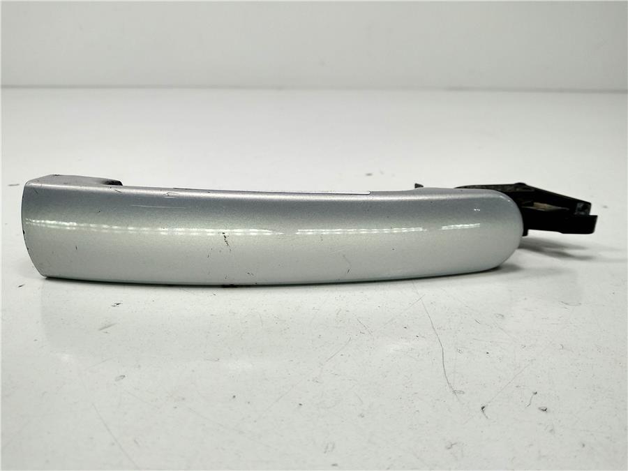 maneta exterior delantera derecha volkswagen golf iv berlina (1j1) conceptline