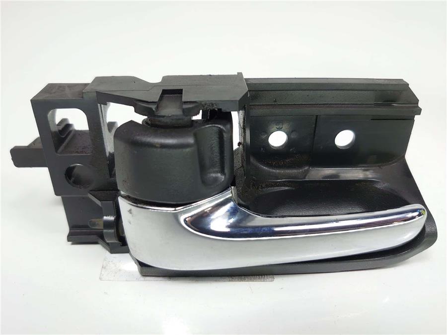 manilla interior puerta delantera izquierda toyota avensis berlina (t25) 2.2 d 4d sol sedán (4 ptas)