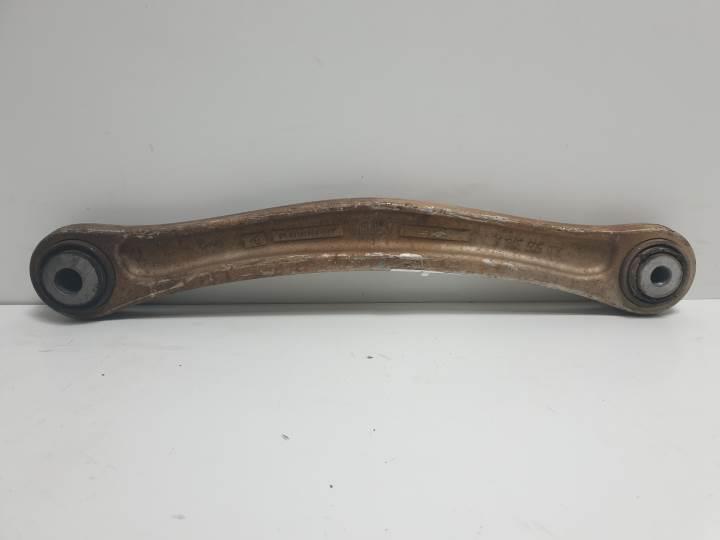 brazo superior trasero izquierdo volkswagen touareg (7la) tdi r5