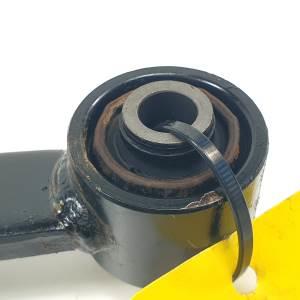 Brazo Superior Trasero Izquierdo RAV