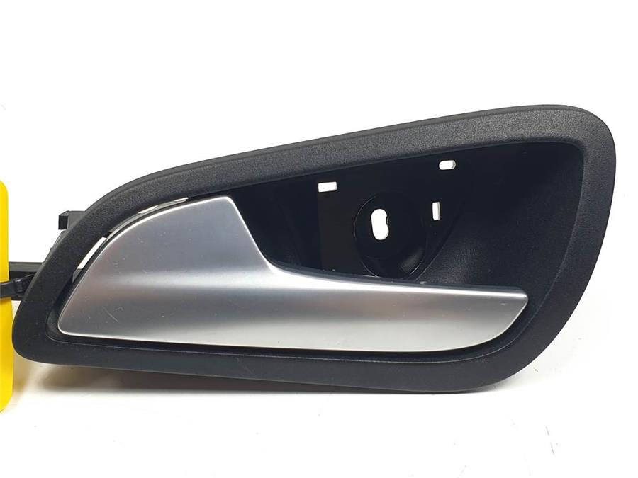 manilla interior puerta trasera izquierda ford focus turn. (cb8) trend