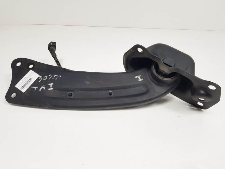 brazo inferior trasero izquierdo volkswagen passat variant (3c5) advance