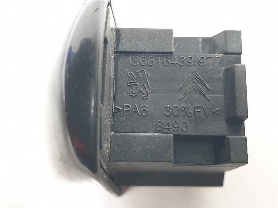 Maneta Exterior Trasera Izquierda