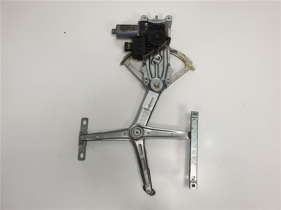 elevalunas electrico delantero derecho opel astra h berlina enjoy 1.7 cdti 100 cv
