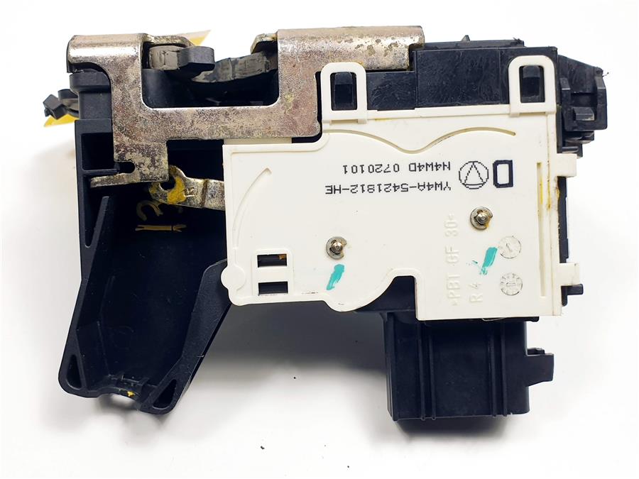 Cerradura Puerta Delantera Derecha