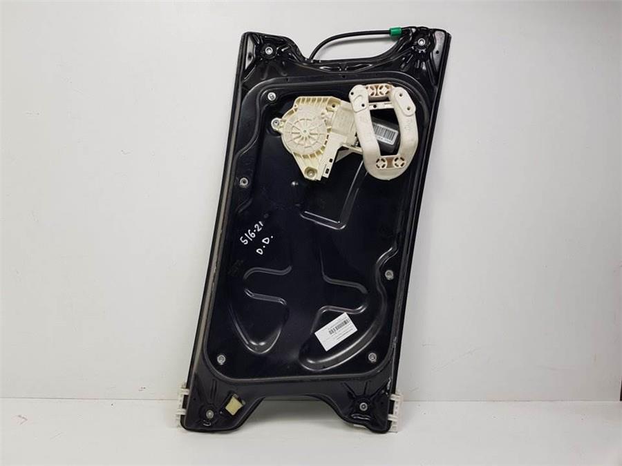 elevalunas electrico delantero derecho land rover discovery 4 tdv6 hse