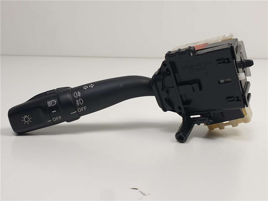 mando de luces toyota corolla verso (r1) 2.2 d 4d sol