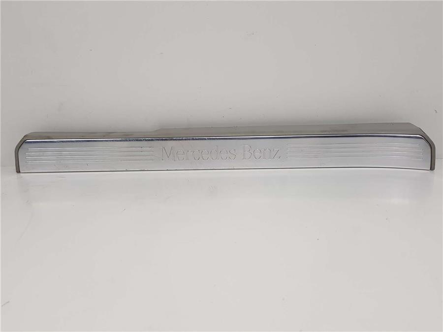 moldura aleta delantera derecha mercedes clase s (w221) berlina s 350 bluetec l (221.126)