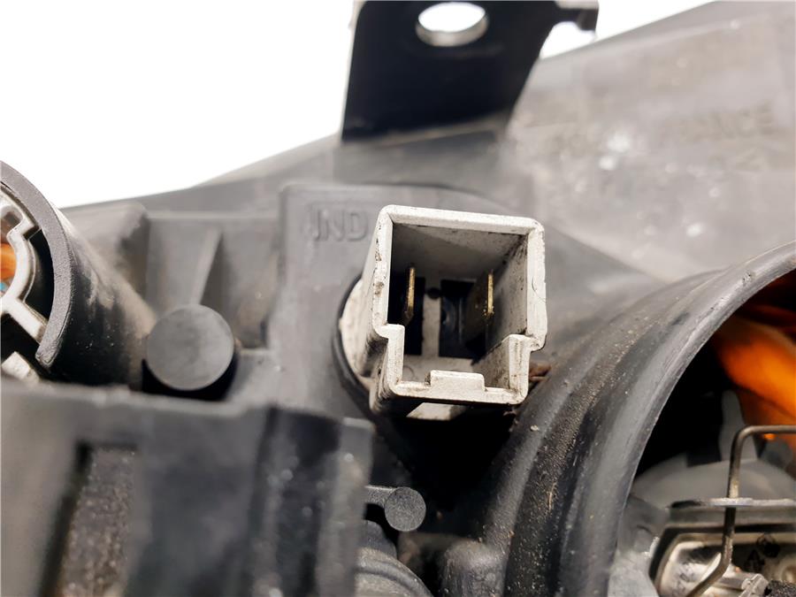 Faro Delantero Derecho NISSAN 1.6 5p