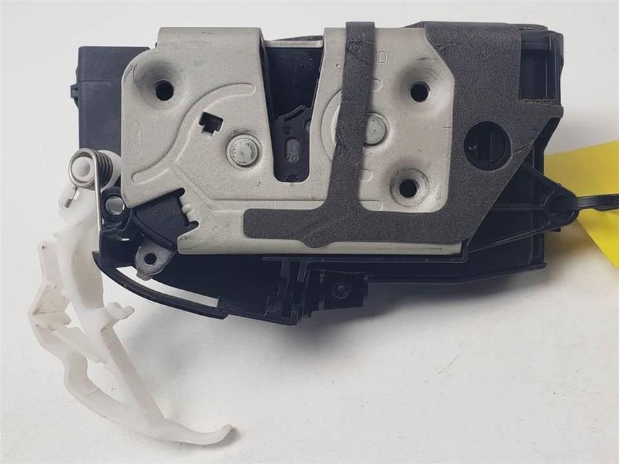 cierre electromagnetico trasero derecho ford focus lim. trend