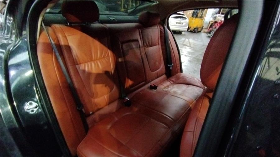 asientos traseros jaguar xf 4.2 v8 32v (298 cv)