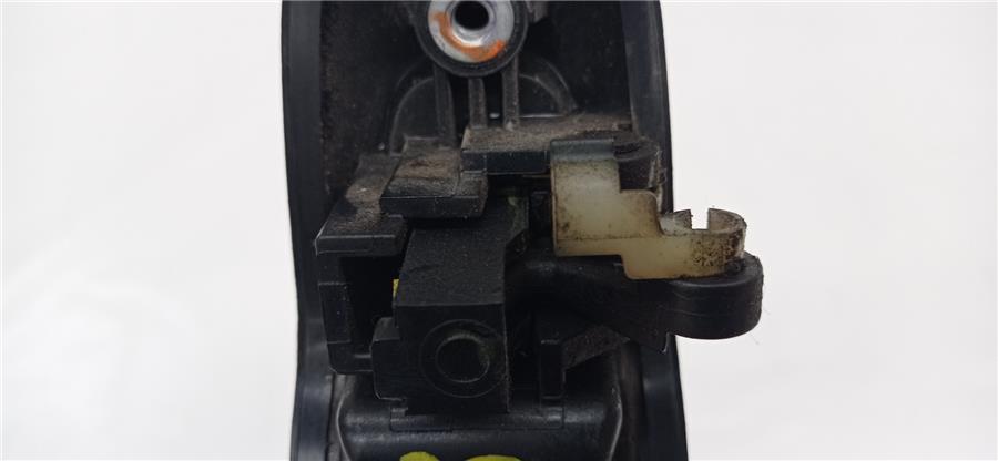 Maneta Exterior Delantera Izquierda