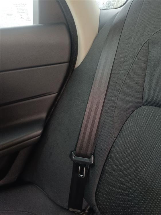 cinturon seguridad trasero derecho jaguar xf portfolio