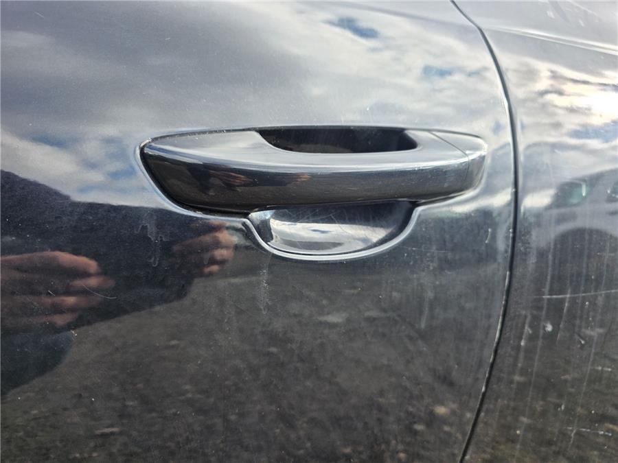 maneta exterior delantera izquierda volkswagen scirocco (137) 2.0 tdi (103kw) lim. edition