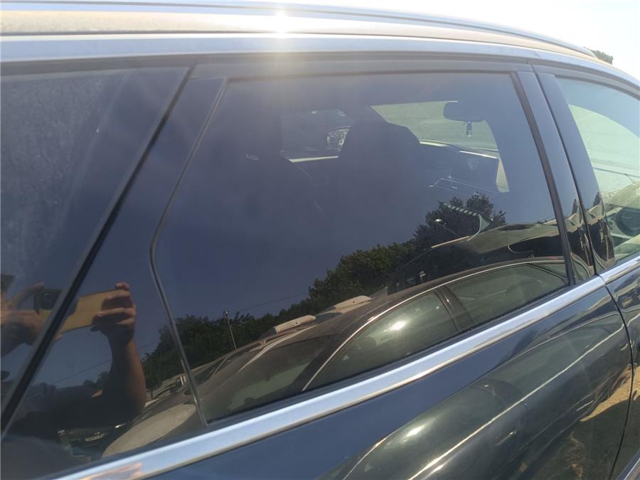luna puerta trasera derecha peugeot 3008 gt line
