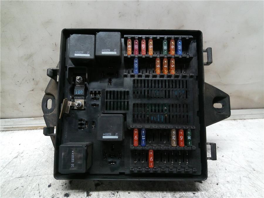 caja reles jaguar xj 3.0 v6 24v compresor (340 cv)