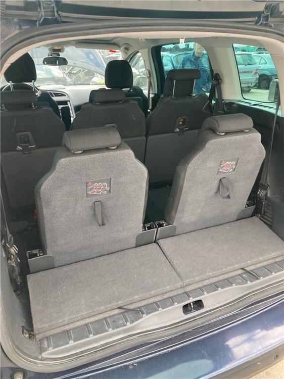 Asiento Trasero Central PEUGEOT 5008