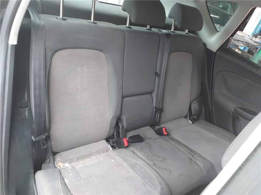 cinturon seguridad trasero derecho seat altea (5p1) cay