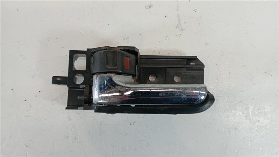 manilla interior puerta delantera izquierda toyota corolla (e12) 2.0 d 4d linea terra berlina