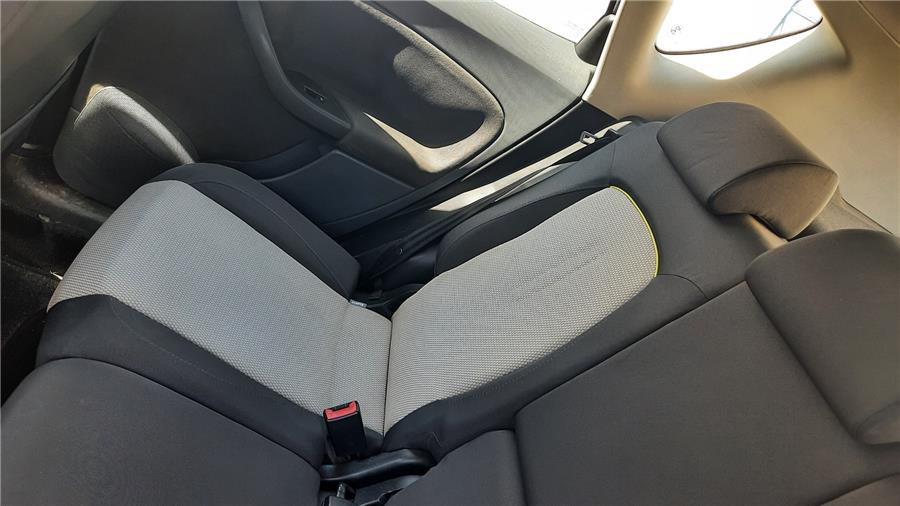 asientos traseros derechos seat altea (5p1) reference