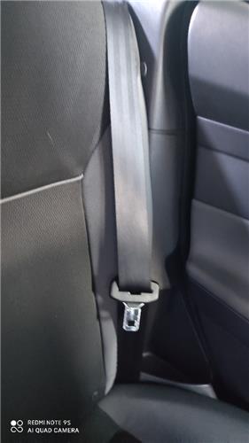 cinturon seguridad trasero izquierdo ford focus berlina (cb8)(2010 >) 1.6 edition [1,6 ltr.   85 kw tdci cat]