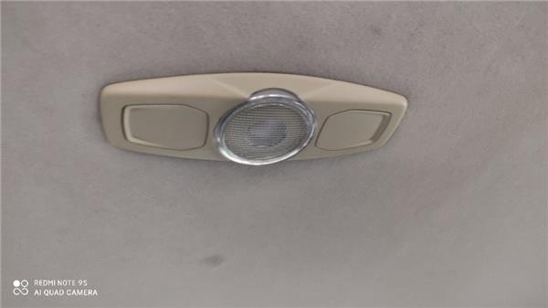 luz interior techo ford focus berlina (cb8)(2010 >) 1.6 edition [1,6 ltr.   85 kw tdci cat]