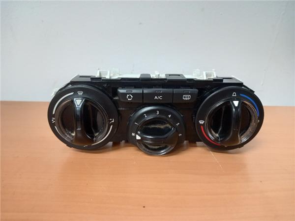 mandos climatizador peugeot 208 1.6 blue hdi fap (75 cv)