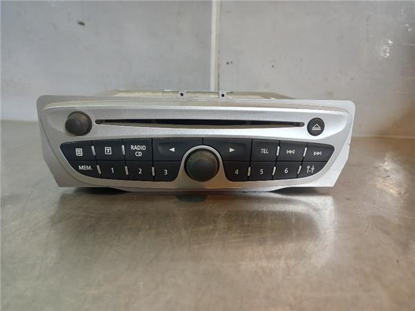 Radio / Cd Renault MEGANE III 5 P D