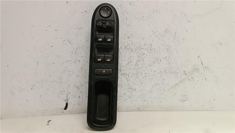 botonera puerta delantera izquierda peugeot 407 st confort