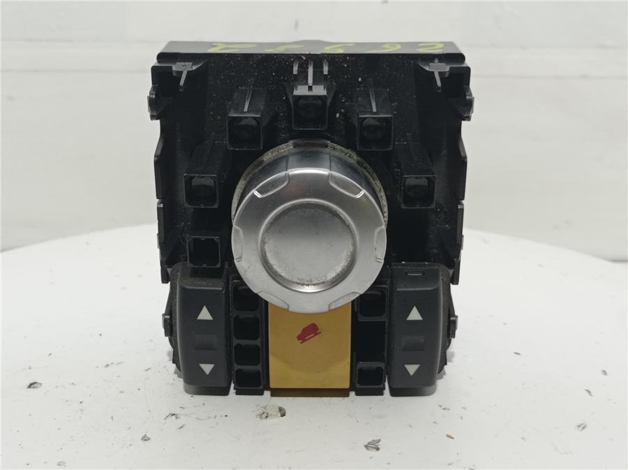 mando multifuncion land rover range rover sport 2.7 d 4x4 190cv 2720cc