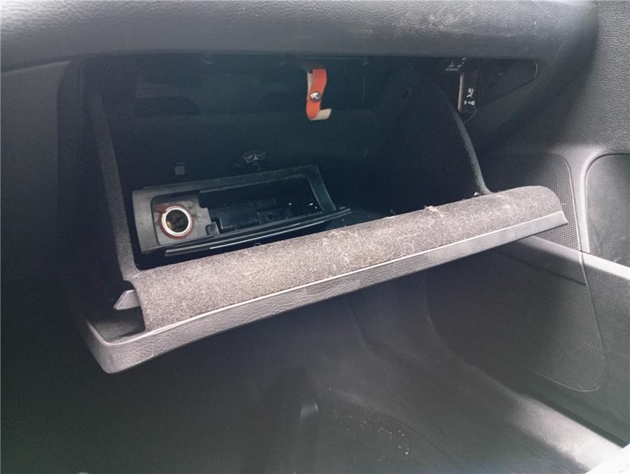 Guantera Salpicadero VOLKSWAGEN