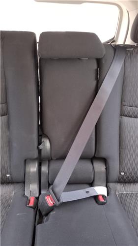 cinturon seguridad trasero central nissan x t