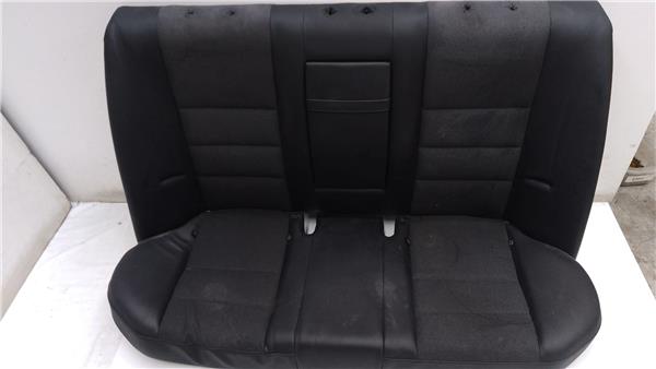 asientos traseros mercedes benz clase c (bm 204) berlina (01.2007 >) 1.8 c 200 kompressor (204.041) [1,8 ltr.   135 kw]