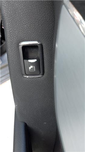 mando elevalunas delantero derecho mercedes benz clase c (bm 204) berlina (01.2007 >) 1.8 c 200 kompressor (204.041) [1,8 ltr.   135 kw]