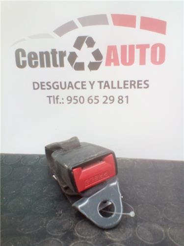 anclaje cinturon trasero izquierdo peugeot 206 (1998 >) 