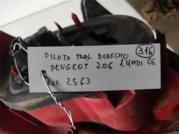 Piloto Trasero Derecho Peugeot 206