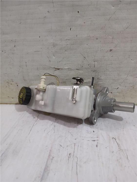 bomba freno toyota auris (_e15_) 1.33 dual vvti (nre150_)