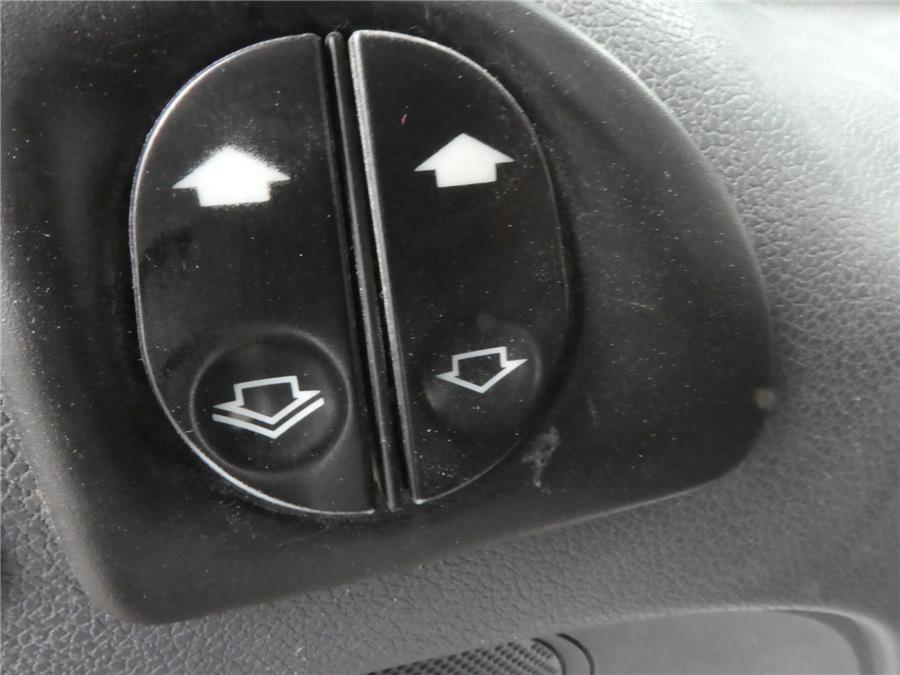 botonera puerta delantera izquierda ford tourneo connect (tc7) p7pb