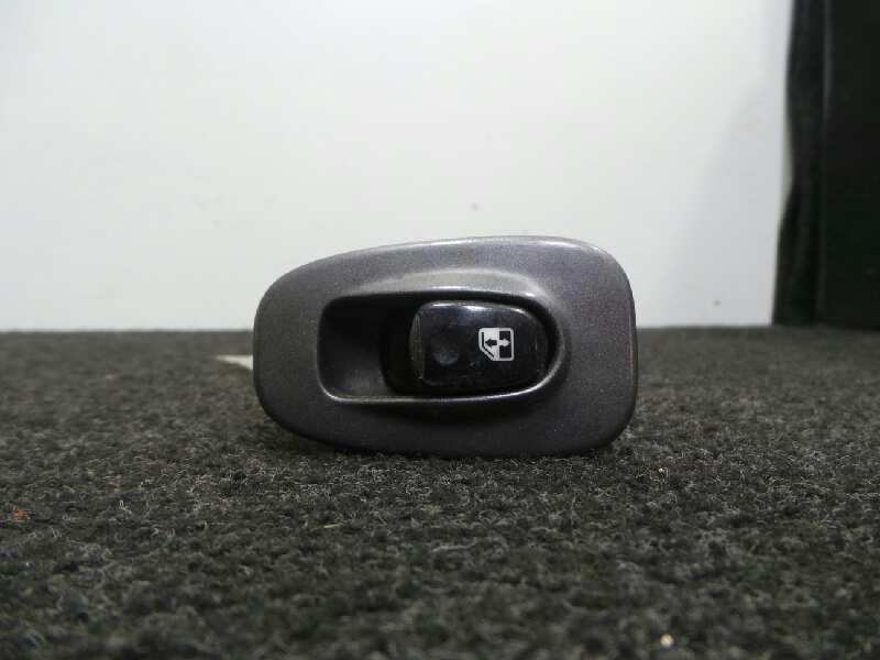 botonera puerta trasera derecha hyundai accent (lc) 1.3 cat