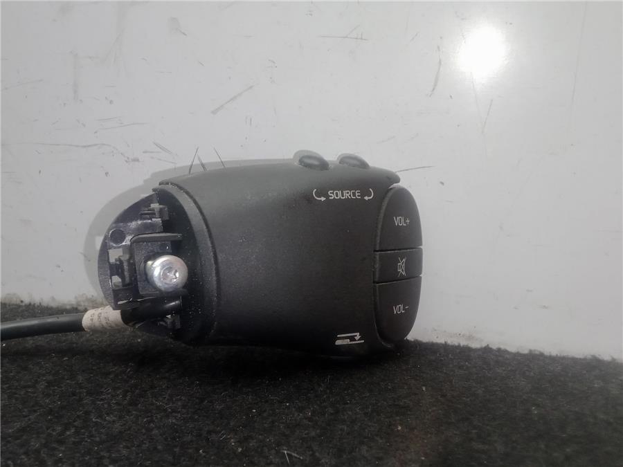 8200969681 34599702 mando radio mando multi