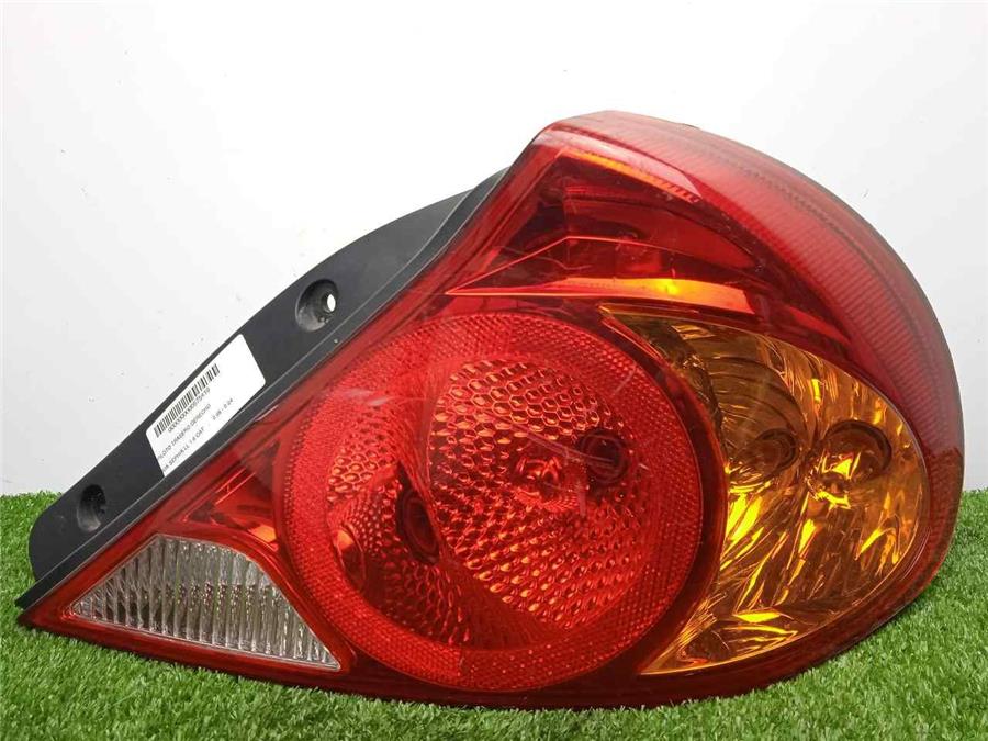 piloto trasero derecho kia sephia ll 1.6 cat