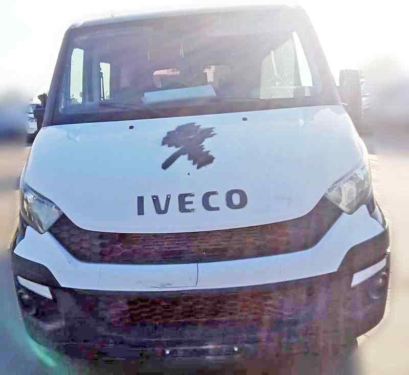 paragolpes delantero iveco daily furgón 2.3 diesel cat