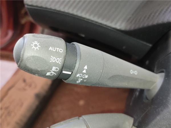 mando intermitencia peugeot 2008 p1 112019 e