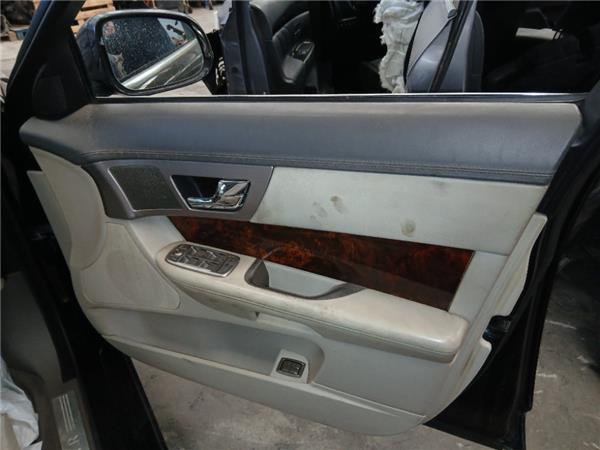 guarnecido puerta delantera derecha jaguar xf
