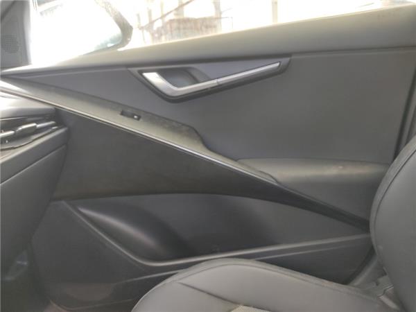 guarnecido puerta delantera derecha kia niro